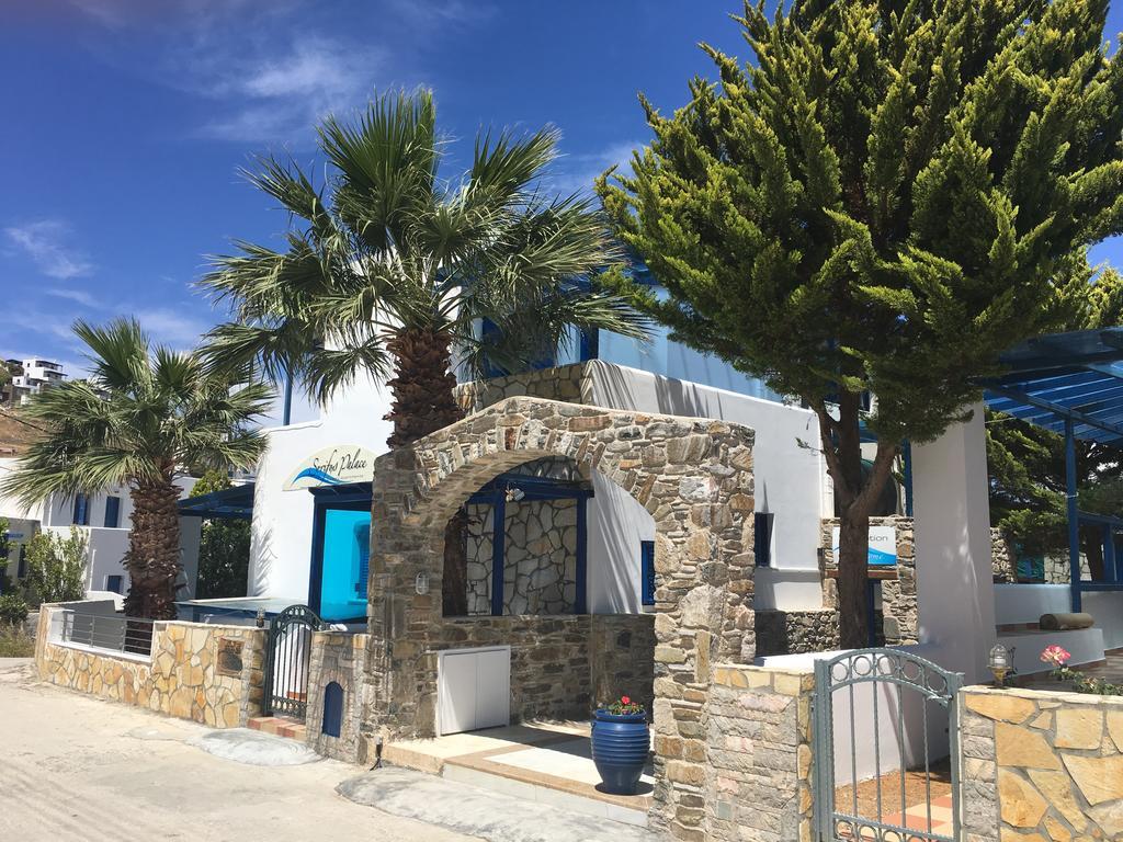 Serifos Palace Апарт-отель